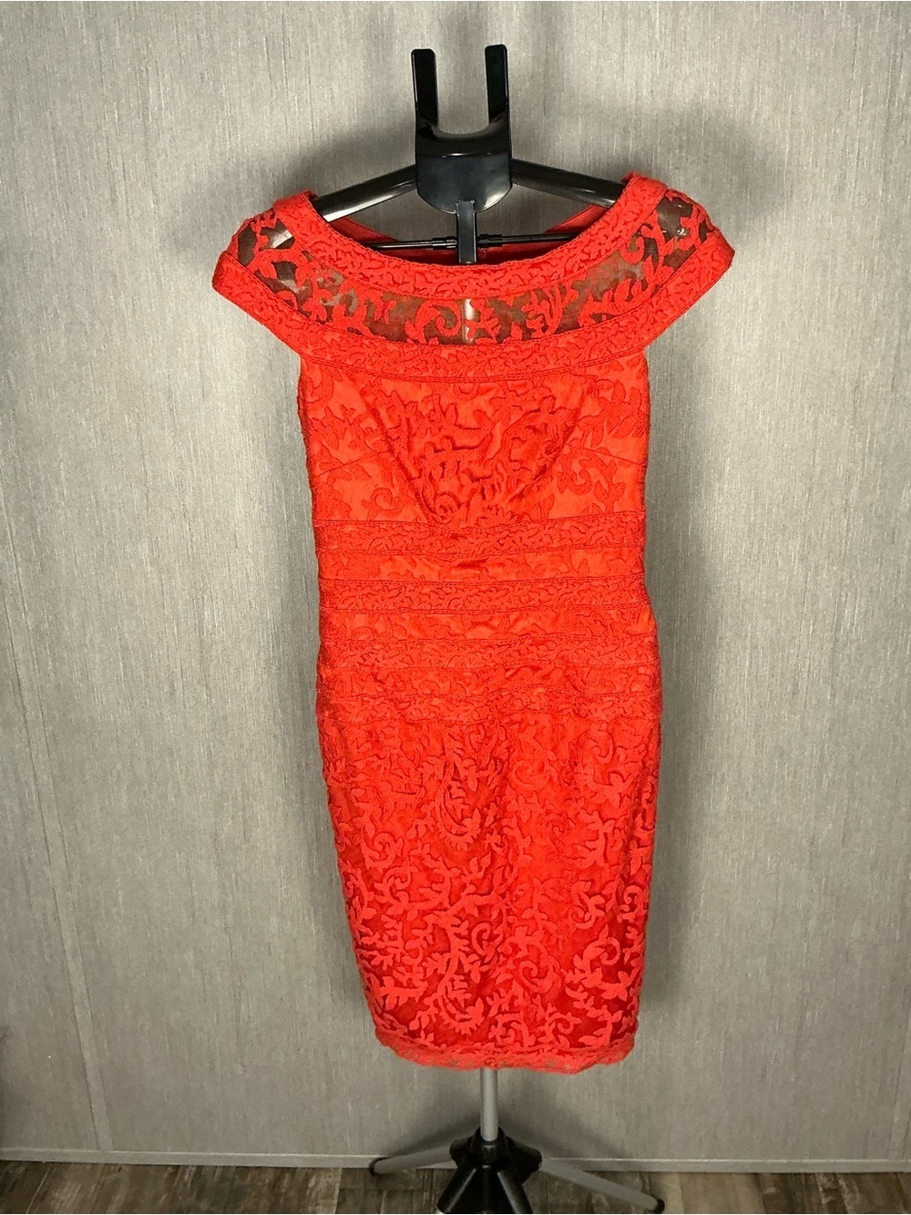Tadashi Shoji Orangish Red Sheath Dress Size 2